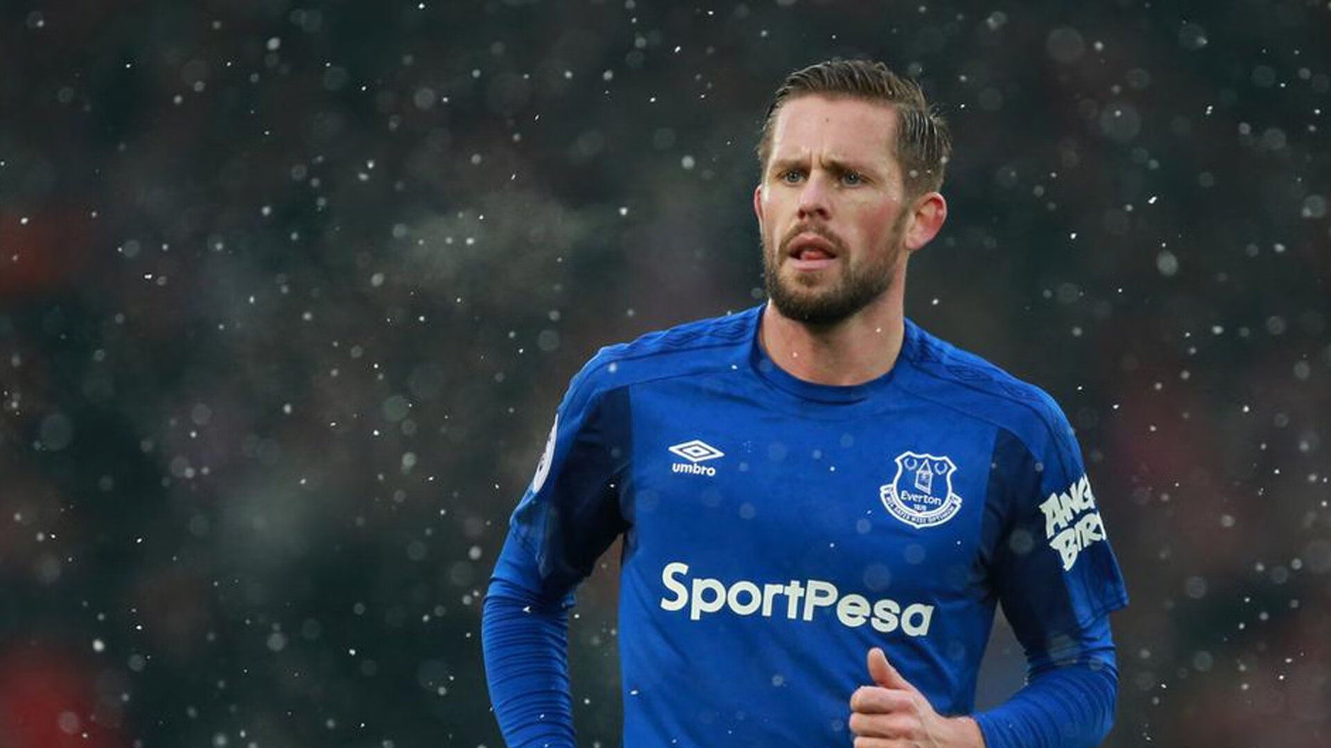 开云体育全站-哈登关键三分快船晋级季后赛，哈登季后赛对快船数据